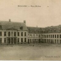 Bailleul - Place Plichon