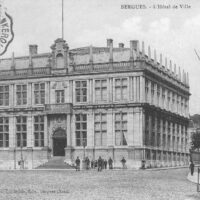 Bergues - L'Hôtel de ville