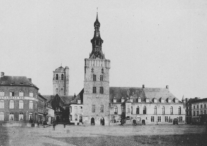 Bailleul - Hotel de ville