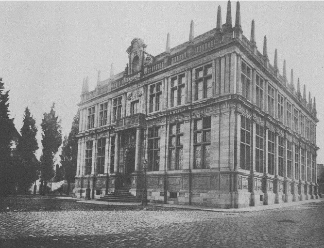 Bergues - Hotel de ville