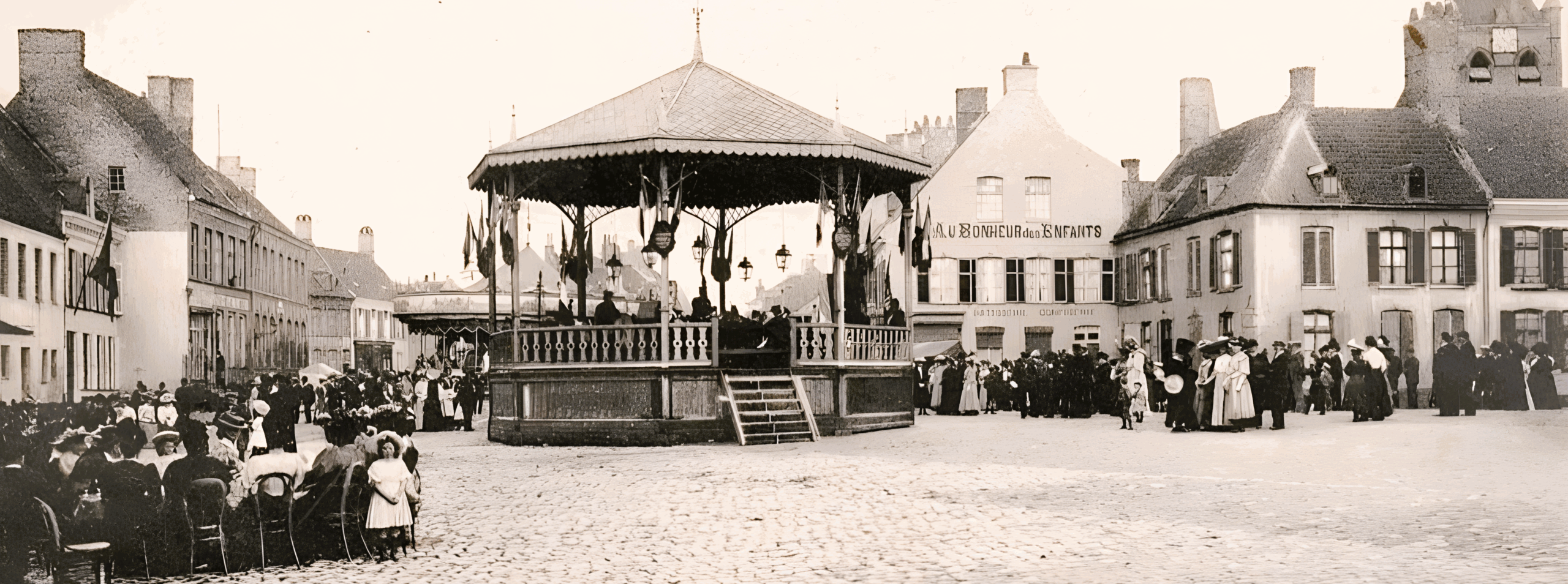 Bourbourg le kiosque à musique en 1907